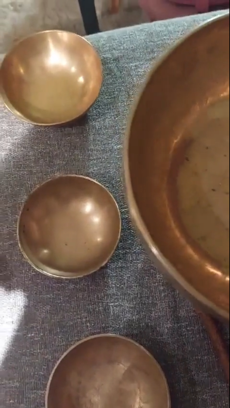 Sound Healing with Tibetan Bowls
